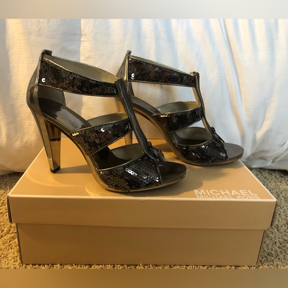 Michael Kors Berkeley T Strap Sequin Heels in Gunmetal
